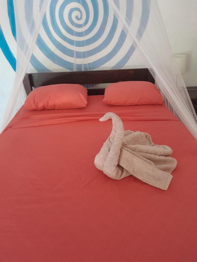Cabinas Del Mar Hostel *